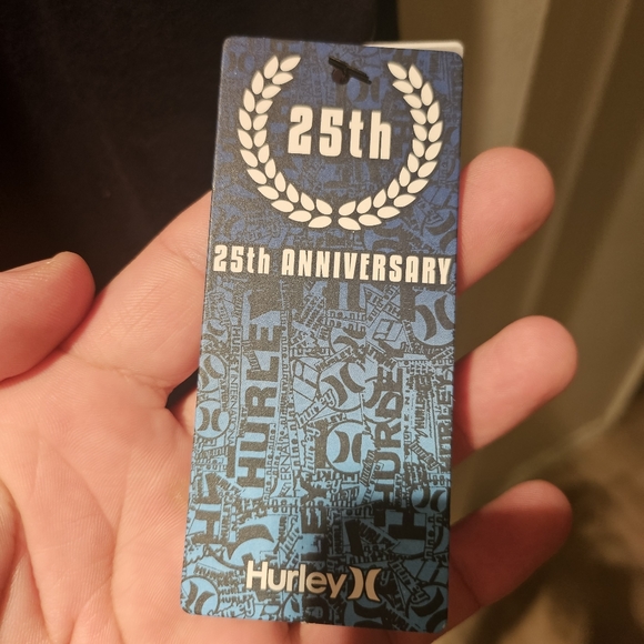 Hurley Brand New with price tag. Crew Neck Sweater. Large. Unisex - Picture 3 of 5